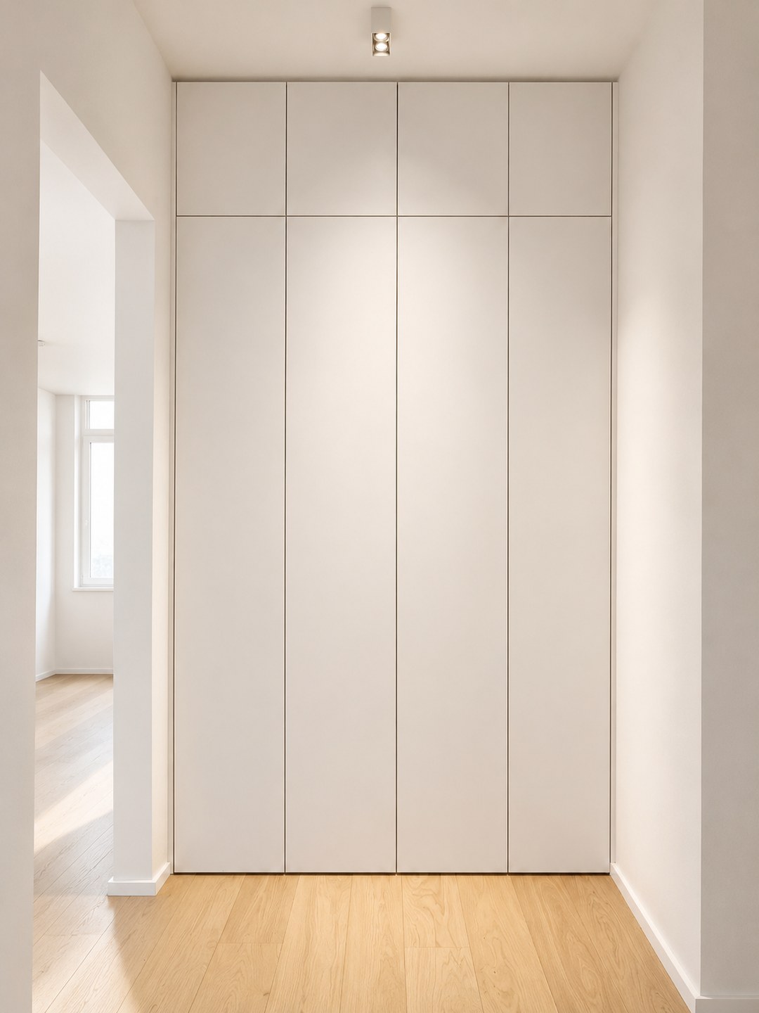 Deckenhoch eingebauter Schrank in Köln — mZwei Maßmöbel
