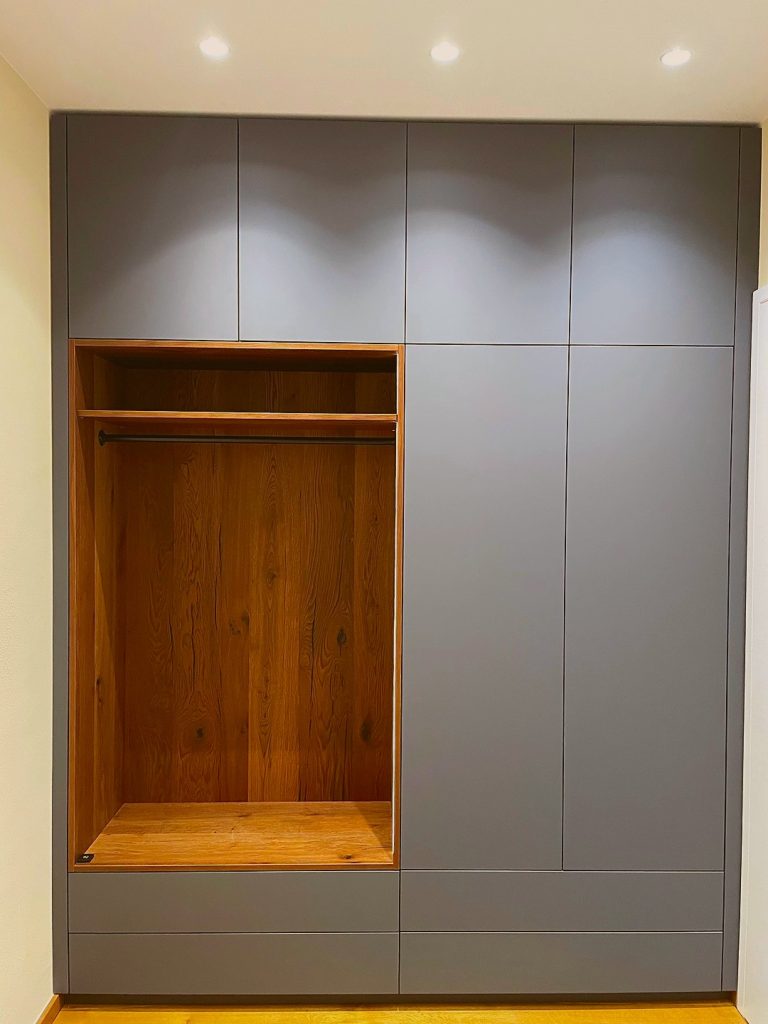 Garderobe anthrazit Eiche Kleiderstange
